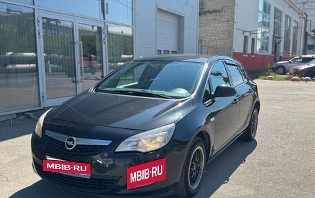 Opel Astra J, 2011 год, 458 000 рублей, 2 фотография