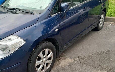 Nissan Tiida, 2008 год, 750 000 рублей, 3 фотография