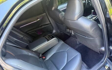 Toyota Camry, 2018 год, 2 999 900 рублей, 11 фотография