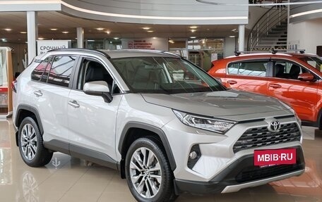 Toyota RAV4, 2021 год, 3 450 000 рублей, 3 фотография