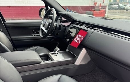 Land Rover Range Rover IV рестайлинг, 2024 год, 19 000 000 рублей, 9 фотография