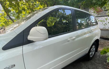 SsangYong Kyron I, 2012 год, 600 000 рублей, 3 фотография