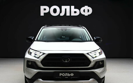 Toyota RAV4, 2025 год, 4 100 000 рублей, 2 фотография