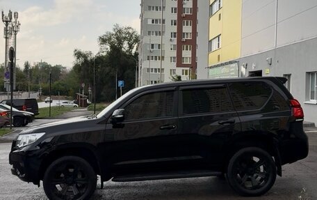 Toyota Land Cruiser Prado 150 рестайлинг 2, 2018 год, 5 000 000 рублей, 2 фотография