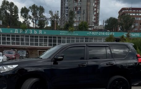 Toyota Land Cruiser Prado 150 рестайлинг 2, 2018 год, 5 000 000 рублей, 9 фотография