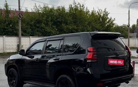 Toyota Land Cruiser Prado 150 рестайлинг 2, 2018 год, 5 000 000 рублей, 4 фотография