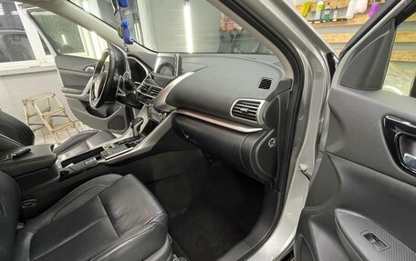 Mitsubishi Eclipse Cross, 2018 год, 2 100 000 рублей, 5 фотография