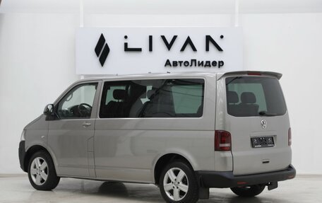 Volkswagen Multivan T5, 2012 год, 2 349 000 рублей, 2 фотография