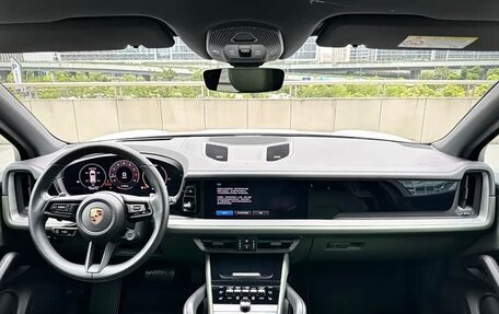 Porsche Cayenne III, 2024 год, 13 500 000 рублей, 14 фотография