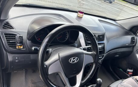 Hyundai Solaris II рестайлинг, 2014 год, 750 000 рублей, 6 фотография