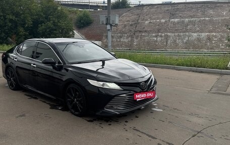 Toyota Camry, 2019 год, 2 400 000 рублей, 7 фотография