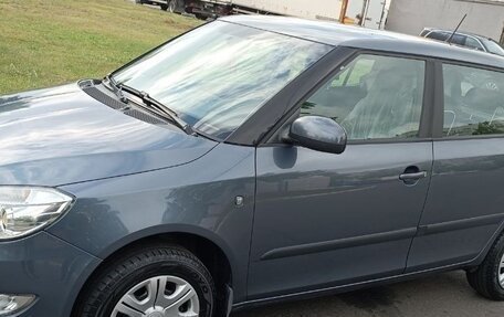Skoda Fabia II, 2011 год, 715 000 рублей, 2 фотография
