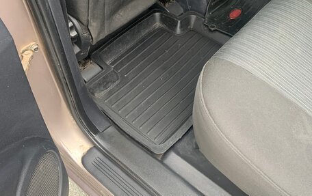 KIA Sportage II, 2010 год, 950 000 рублей, 14 фотография