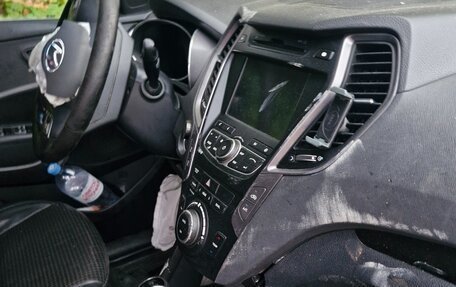 Hyundai Santa Fe III рестайлинг, 2013 год, 1 000 000 рублей, 10 фотография