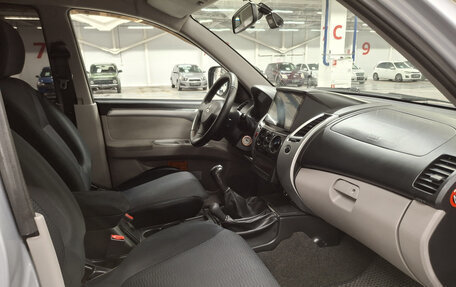 Mitsubishi Pajero Sport II рестайлинг, 2012 год, 1 342 950 рублей, 15 фотография