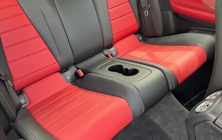 Mercedes-Benz E-Класс, 2019 год, 4 600 000 рублей, 17 фотография