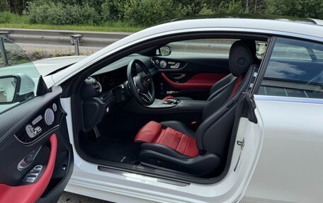 Mercedes-Benz E-Класс, 2019 год, 4 600 000 рублей, 13 фотография