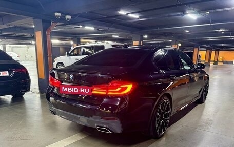 BMW 5 серия, 2019 год, 2 490 000 рублей, 2 фотография
