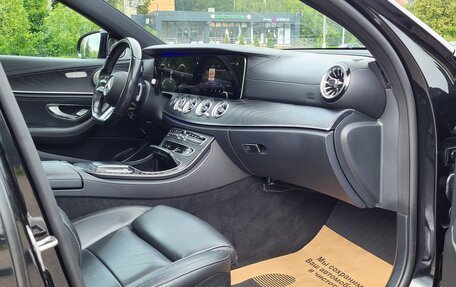 Mercedes-Benz E-Класс, 2020 год, 3 490 000 рублей, 18 фотография