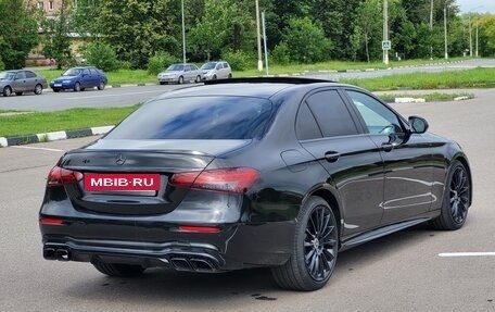 Mercedes-Benz E-Класс, 2020 год, 3 490 000 рублей, 11 фотография