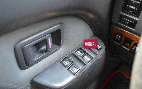 Toyota Land Cruiser Prado 90 рестайлинг, 1997 год, 679 000 рублей, 9 фотография
