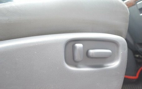 Toyota Land Cruiser Prado 90 рестайлинг, 1997 год, 679 000 рублей, 21 фотография
