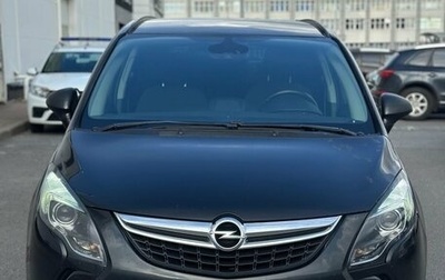 Opel Zafira C рестайлинг, 2014 год, 1 010 000 рублей, 1 фотография