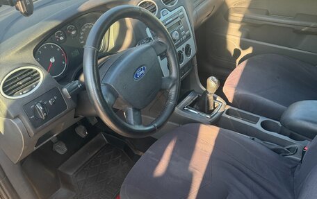 Ford Focus II рестайлинг, 2005 год, 310 000 рублей, 6 фотография