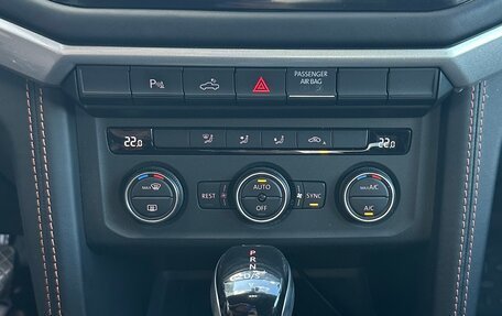 Volkswagen Amarok I рестайлинг, 2018 год, 3 100 000 рублей, 14 фотография