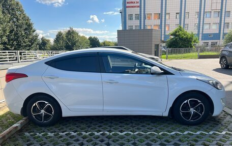 Hyundai Elantra V, 2013 год, 900 000 рублей, 4 фотография