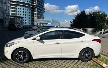 Hyundai Elantra V, 2013 год, 900 000 рублей, 7 фотография
