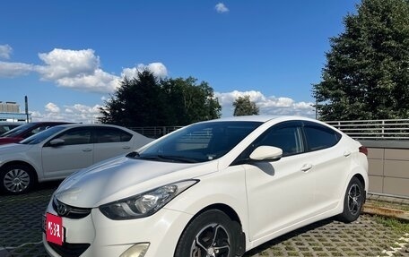 Hyundai Elantra V, 2013 год, 900 000 рублей, 3 фотография