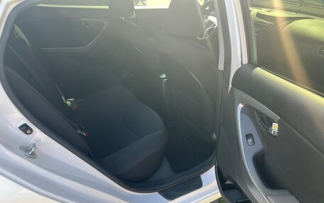 Hyundai Elantra V, 2013 год, 900 000 рублей, 9 фотография