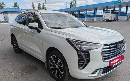 Haval Jolion, 2023 год, 1 800 000 рублей, 3 фотография