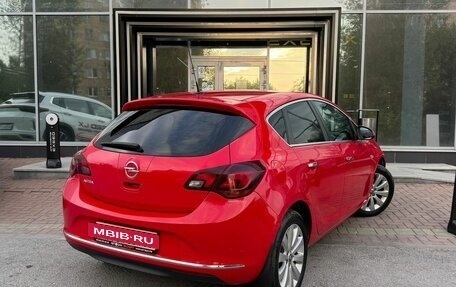 Opel Astra J, 2014 год, 759 000 рублей, 6 фотография