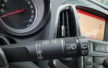 Opel Astra J, 2014 год, 759 000 рублей, 24 фотография