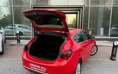 Opel Astra J, 2014 год, 759 000 рублей, 9 фотография
