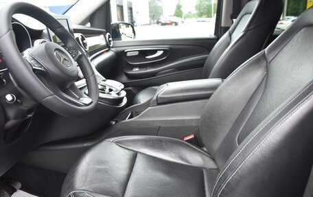 Mercedes-Benz V-Класс, 2017 год, 3 550 000 рублей, 22 фотография
