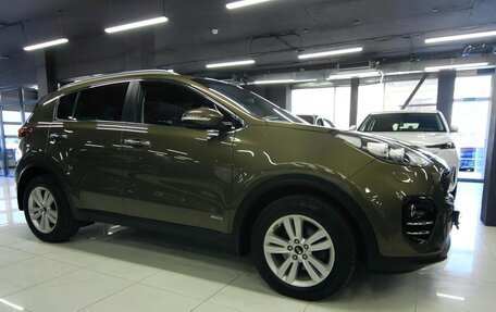 KIA Sportage IV рестайлинг, 2016 год, 1 599 000 рублей, 2 фотография