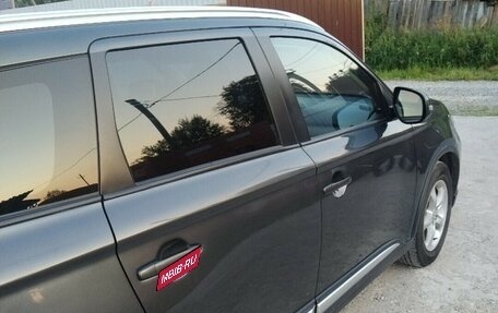 Mitsubishi Outlander III рестайлинг 3, 2017 год, 1 519 999 рублей, 26 фотография