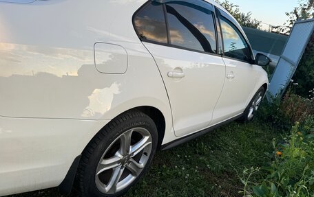 Volkswagen Jetta VI, 2013 год, 1 130 000 рублей, 10 фотография