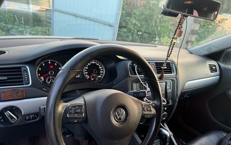 Volkswagen Jetta VI, 2013 год, 1 130 000 рублей, 32 фотография