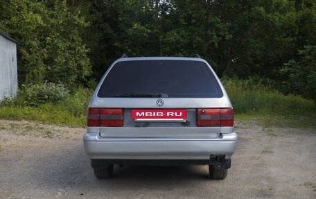 Volkswagen Passat B4, 1996 год, 205 000 рублей, 6 фотография