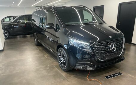 Mercedes-Benz V-Класс, 2024 год, 51 500 000 рублей, 2 фотография