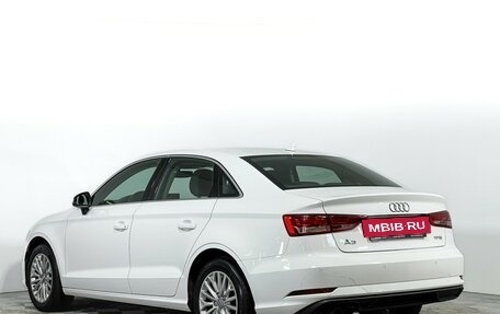Audi A3, 2018 год, 1 797 000 рублей, 12 фотография