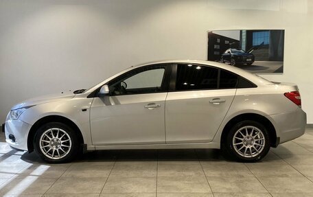 Chevrolet Cruze II, 2011 год, 679 000 рублей, 8 фотография