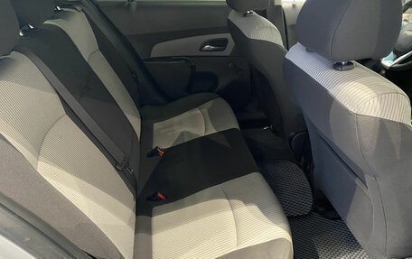 Chevrolet Cruze II, 2011 год, 679 000 рублей, 11 фотография