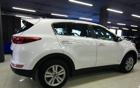 KIA Sportage IV рестайлинг, 2017 год, 1 599 000 рублей, 2 фотография