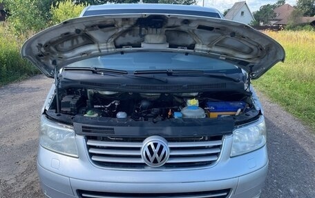 Volkswagen Multivan T5, 2005 год, 1 700 000 рублей, 11 фотография