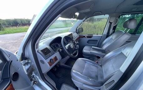 Volkswagen Multivan T5, 2005 год, 1 700 000 рублей, 15 фотография